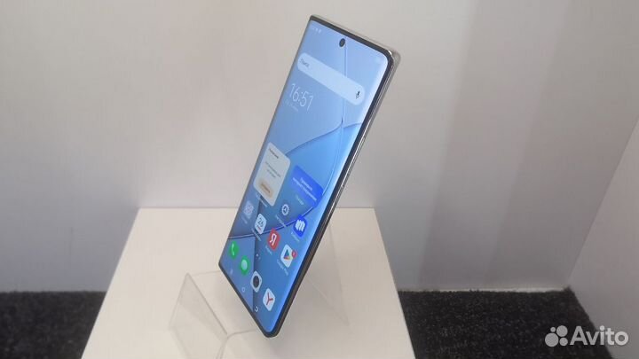 TECNO Spark 20 Pro+, 8/256 ГБ