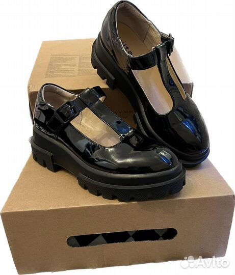 Туфли школьные