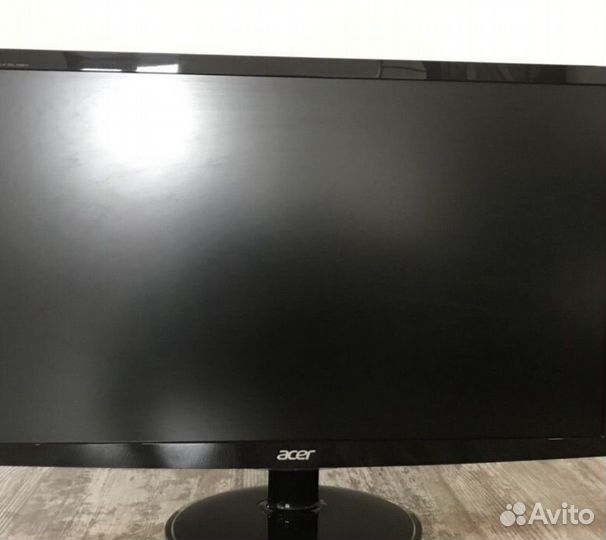 Монитор LG 22 дюйма