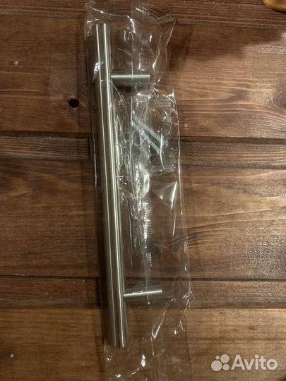 Дверная мебельная ручка