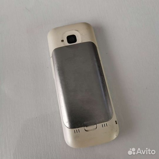 Телефон Nokia c5-00