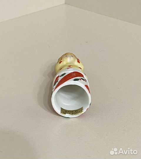 Напёрсток фарфоровый коллекционный Enesco