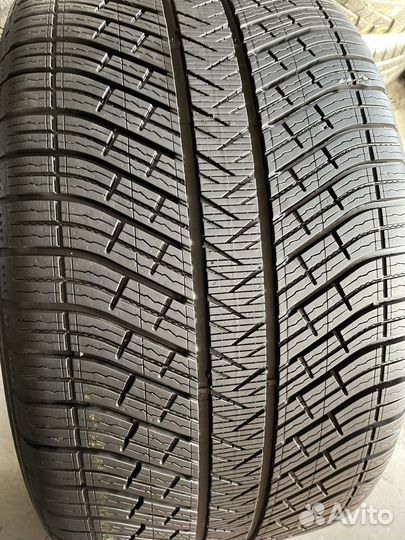Michelin Pilot Alpin 5 275/40 R21 и 305/35 R21 V