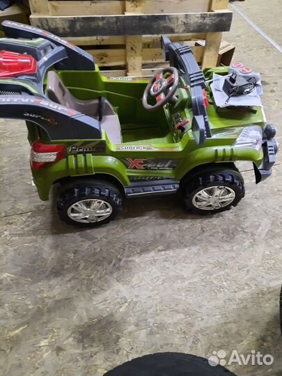 Детская машина на аккумуляторе