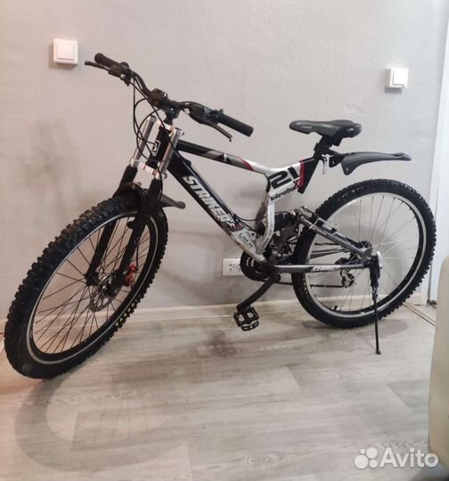 Скоростной горный двухподвесный велосипед Striker