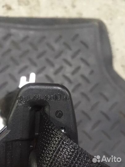 Ремень безопасности задний правый Mercedes GL GLS