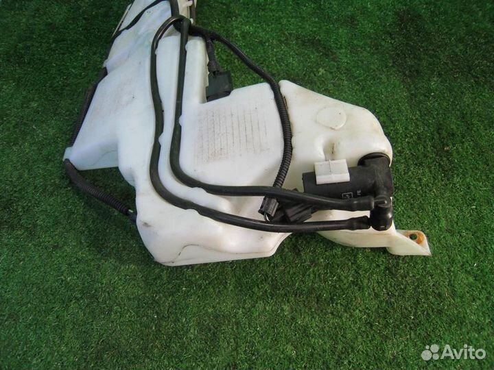 Бачок омывателя Ford Focus 2 (CB4) 2008