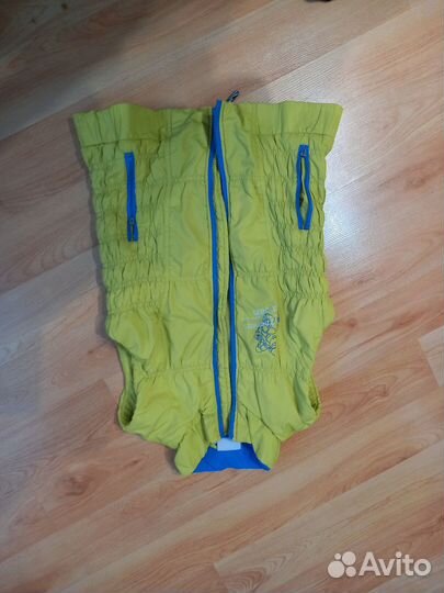 Продам детские куртки пакетом на 10 лет