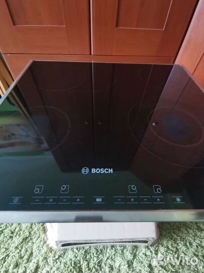Варочная панель Bosch pkn645e01