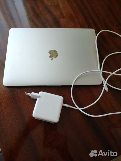 Apple MacBook Pro