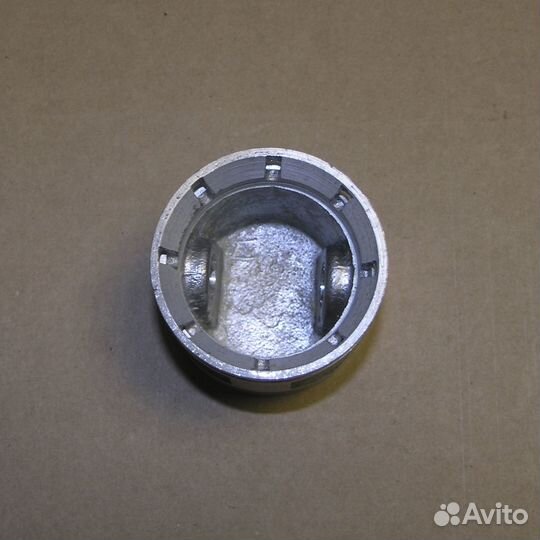 Поршень компрессора двухцилиндрового Р0