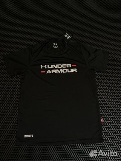 Футболка Under armour мужская
