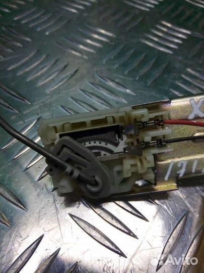 Датчик уровня топлива Mitsubishi Outlander Xl