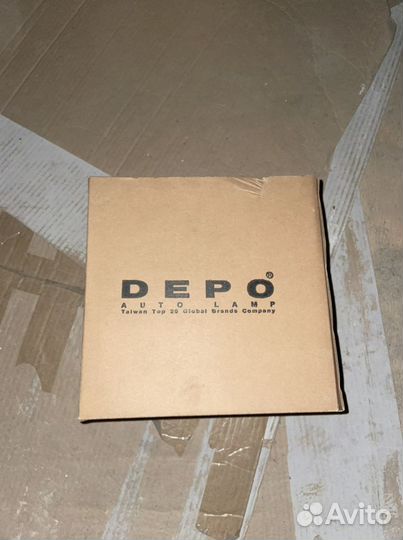 Фара противотуманная правая Toyota LC Prado 120