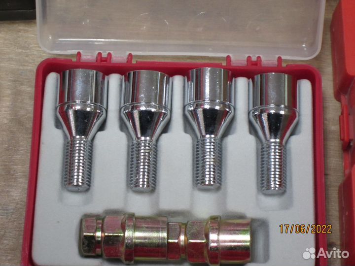 Секретки на колёса