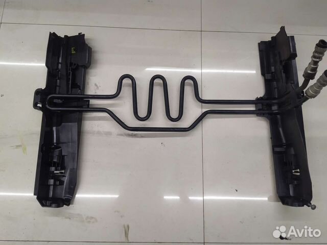 Кронштейн радиатора Bmw E87 E82 E81 E90