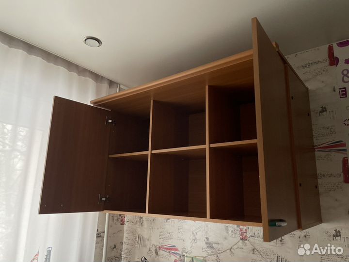 Письменный стол со шкафом