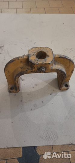 Вилка натяжного колеса Т-130