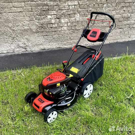 Бензиновая газонокосилка P.I.T. PLM51-C2