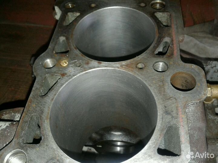 Блок двигателя ваз 11113 ока