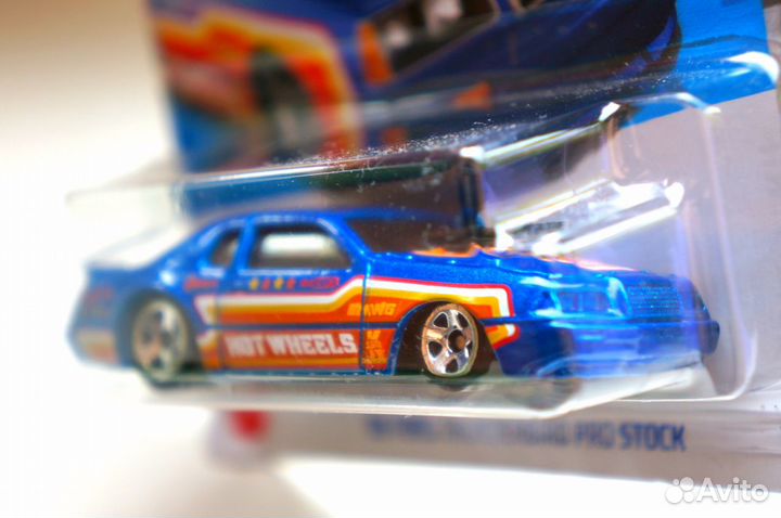 Hot Wheels 1986 Ford Thunderbird Pro Stock (Blue)