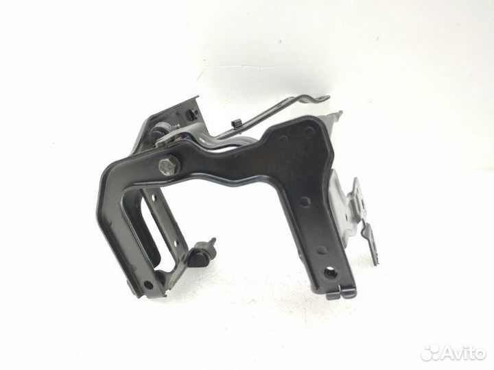 Кронштейн гидроусилителя руля Volvo S40 2006