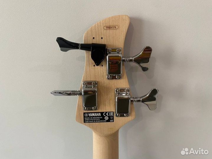 Бас-гитара Yamaha Trbx174