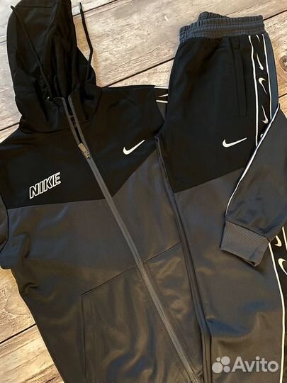 Костюм спортивный Nike с начесом