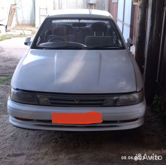 Toyota Vista 1.8 AT, 1992, 250 000 км