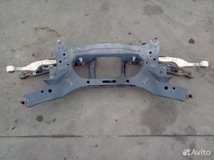 Балка задняя Ниссан Кашкай