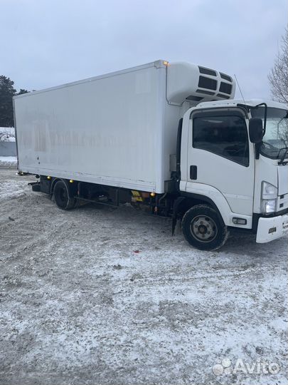 Isuzu Forward (F-Series), 2010