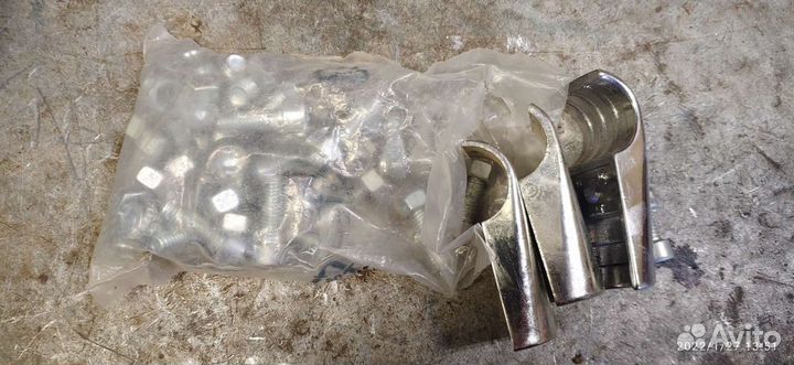 Крепления для системы 