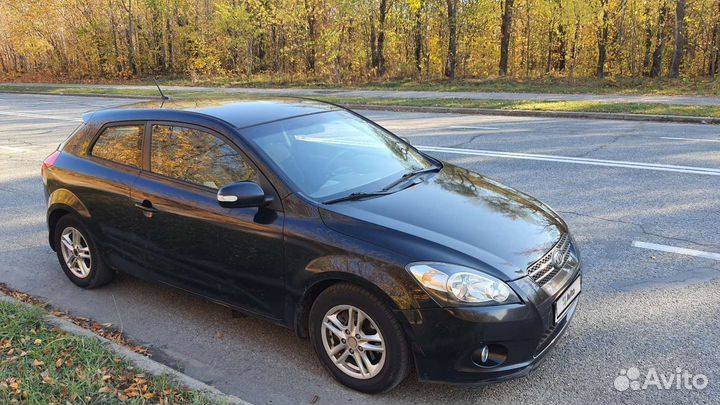 Kia Ceed 1.6 AT, 2010, 221 400 км