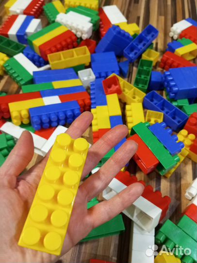 Конструктор крупный, аналог lego дупло