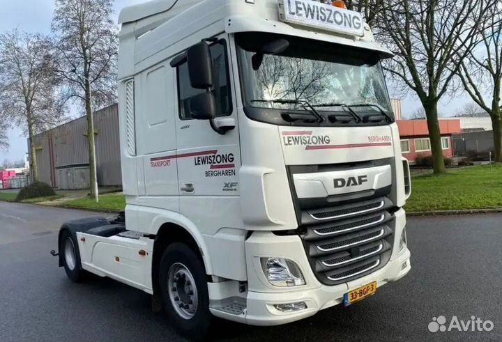 В разборке грузовик DAF, XF106 с 2015