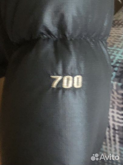 Продам пуховик THE north face 700
