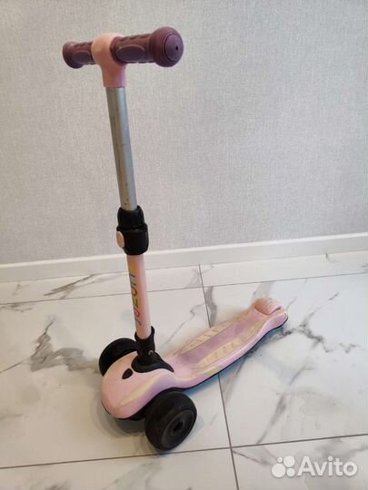 Самокат детский трехколесный