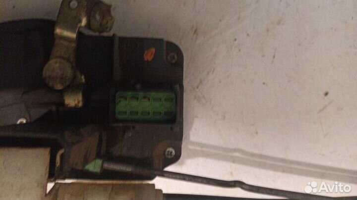 Замок двери Opel Vectra B 1995-2000 перед.прав