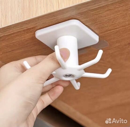 Самоклеющийс врашающийся крючок для кухни на 360