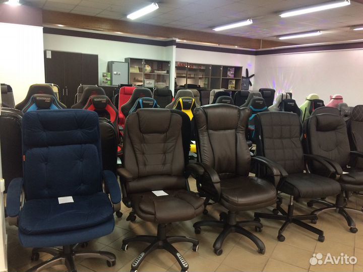 Компьютерное кресло новое