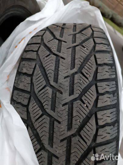Kormoran Snow 225/55 R17 101V