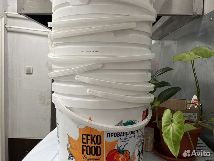 Ведра пластиковые 10л с крышкой