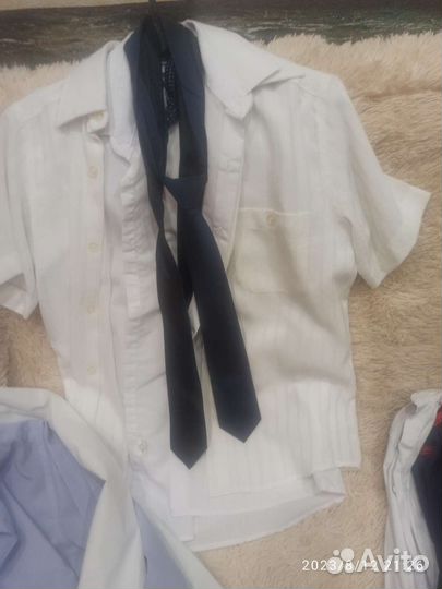 Рубашки для школы и галстуки