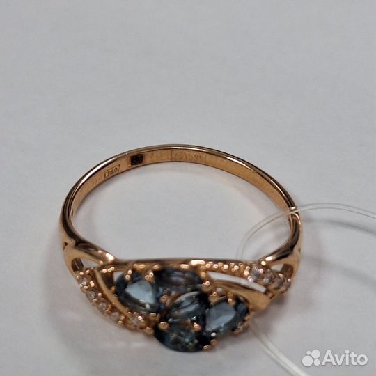 Кольцо золото 585 пробы с топазами размер 17