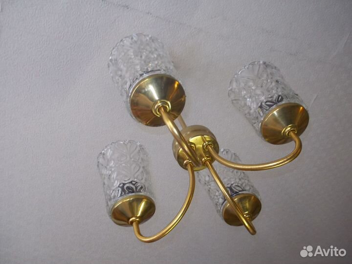 Люстра потолочная