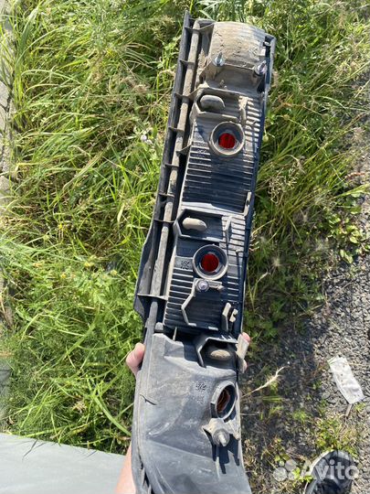 Заднрй фонарь