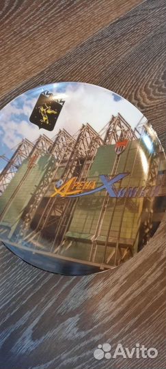 Настенная тарелка