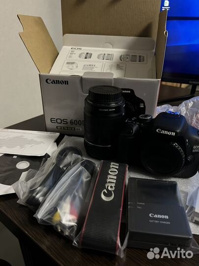 Фотоаппарат canon eos 600d kit