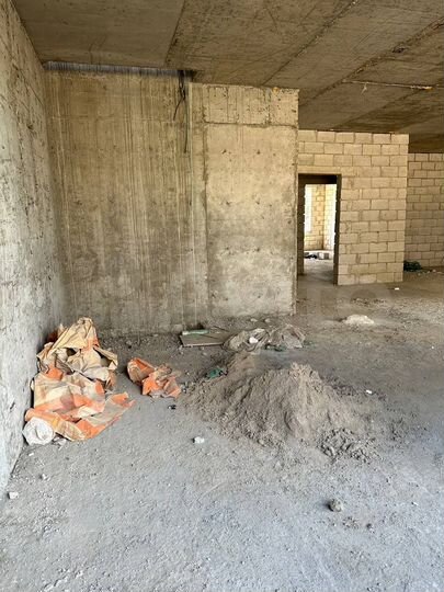 2-к. квартира, 77 м², 8/12 эт.