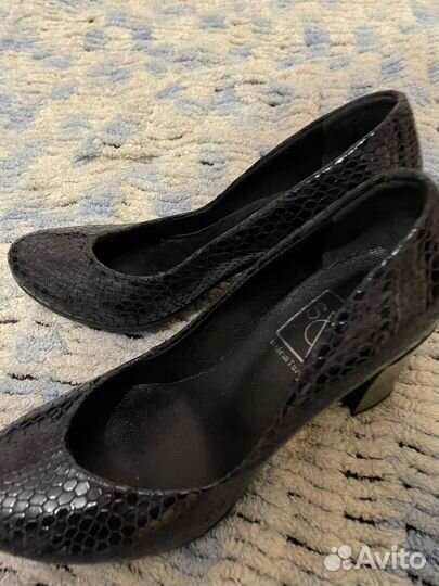 Продам коробку вещей